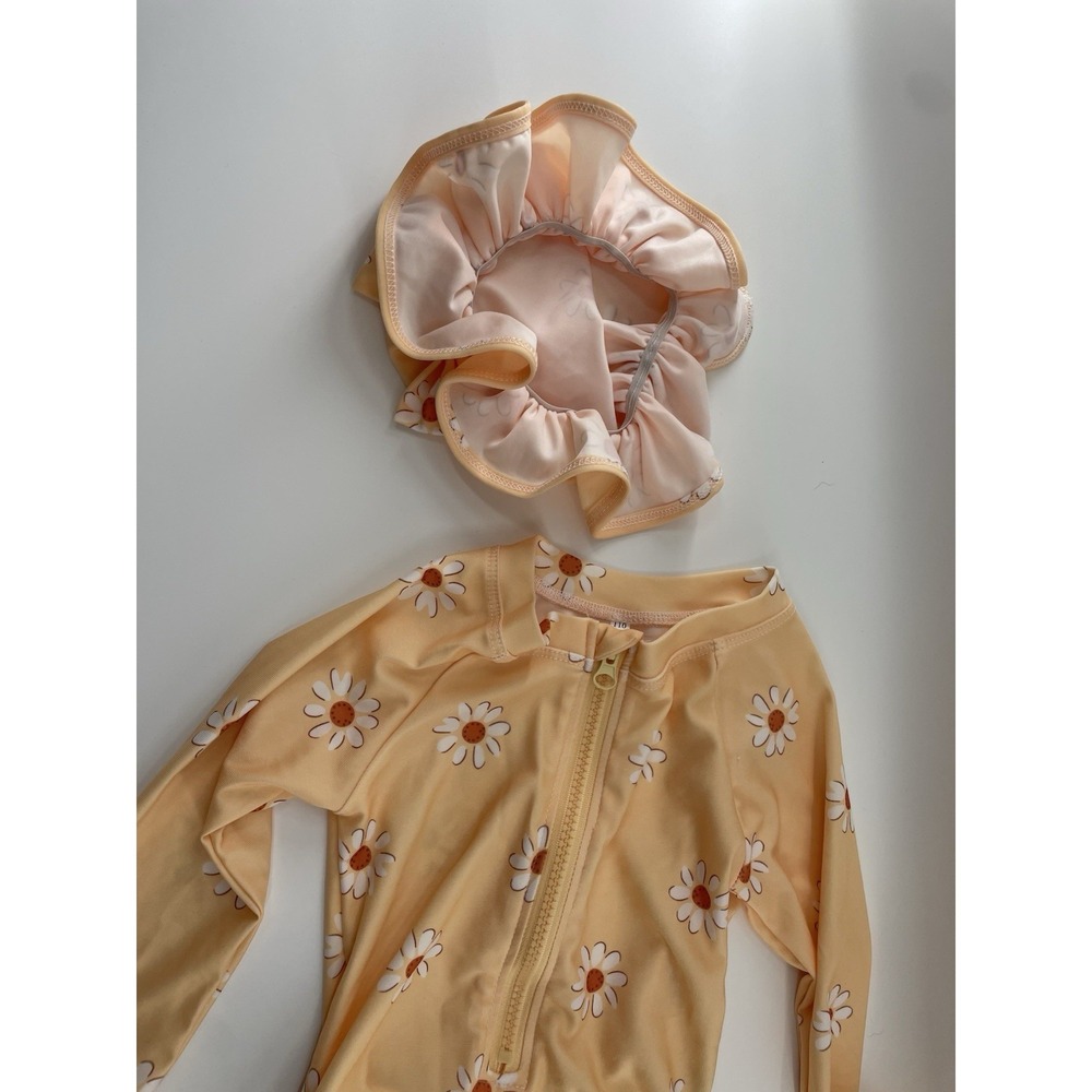 Baby One Piece Suit Orange Daisy Long Sleeve Swimsuit 12 Months And Hat - Picture 2 of 4